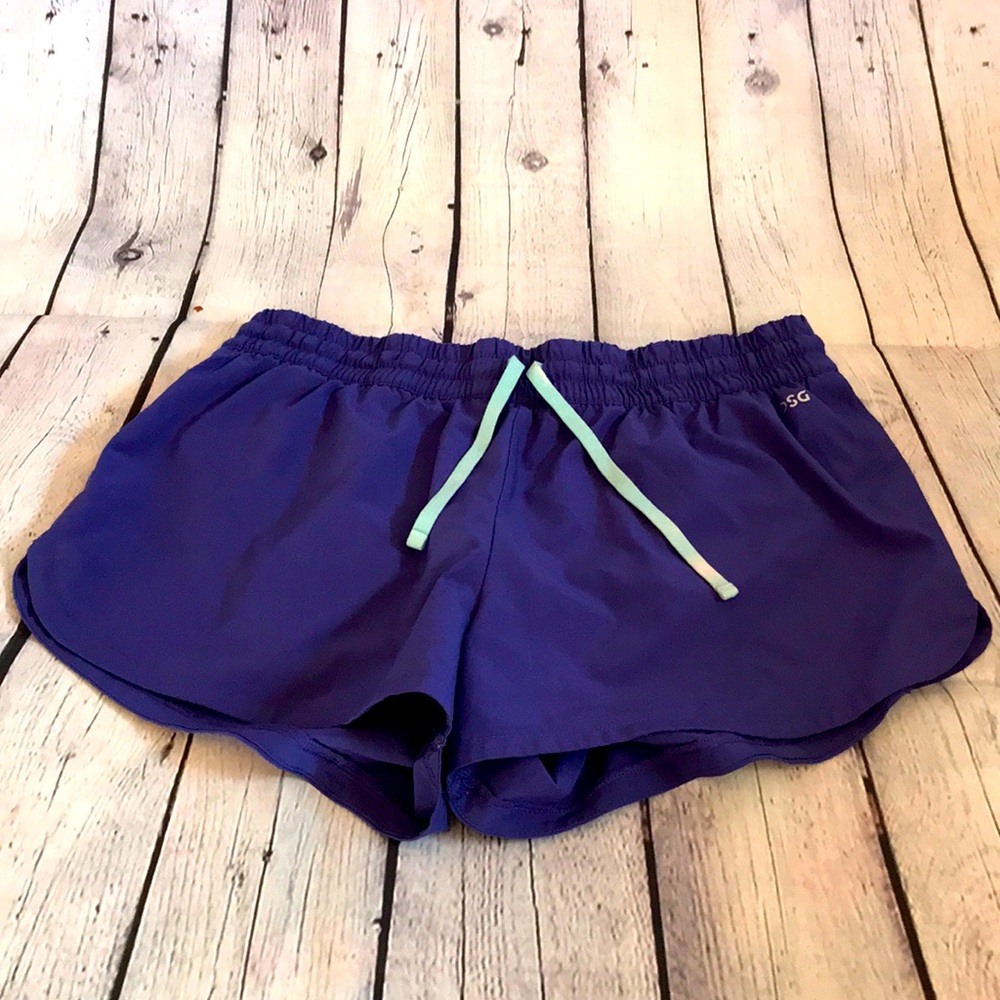 DSG athletic shorts. Sz M. Gently used